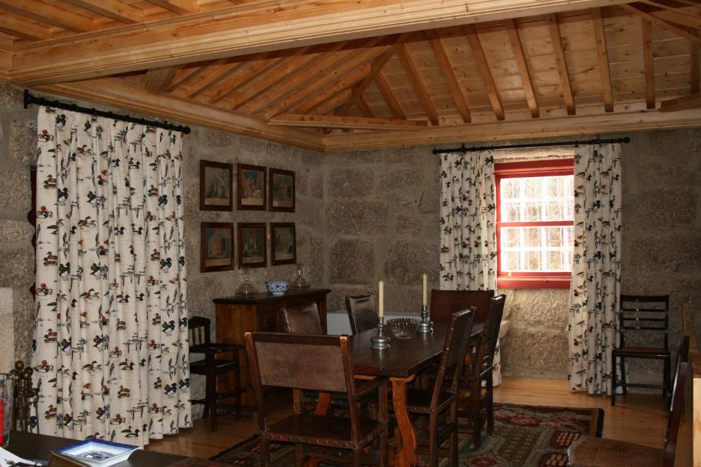 فيلا Quinta Da Fonte Arcada Paço de Sousa المظهر الخارجي الصورة